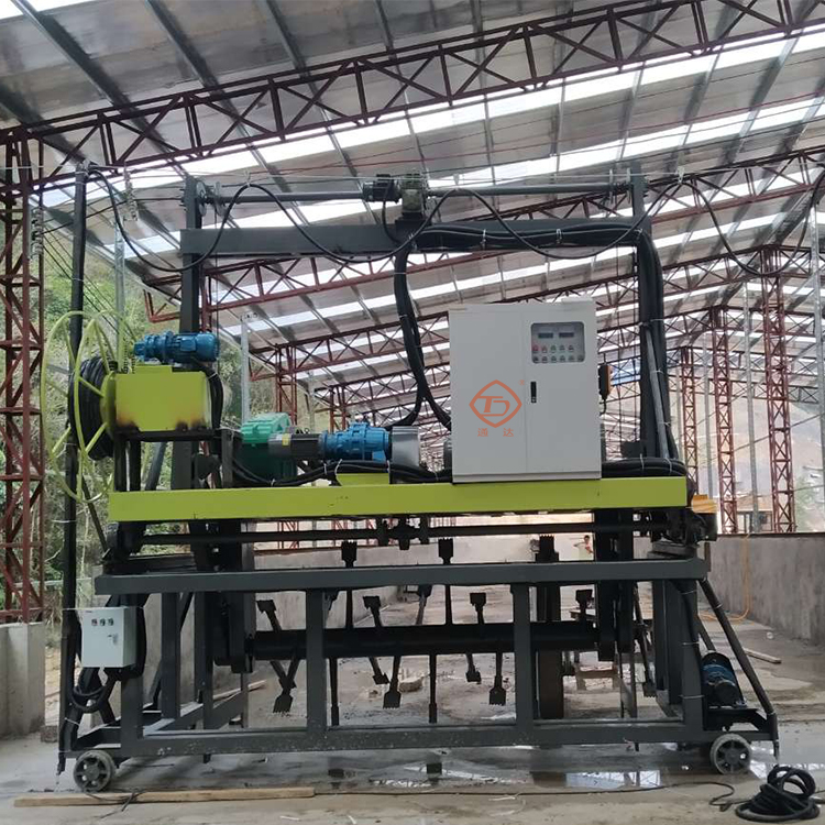 利用豬糞好氧發(fā)酵生產(chǎn)有機肥的常見工藝流程有哪幾種 利用豬糞好氧發(fā)酵生產(chǎn)有機肥的常見工藝流程有哪幾種