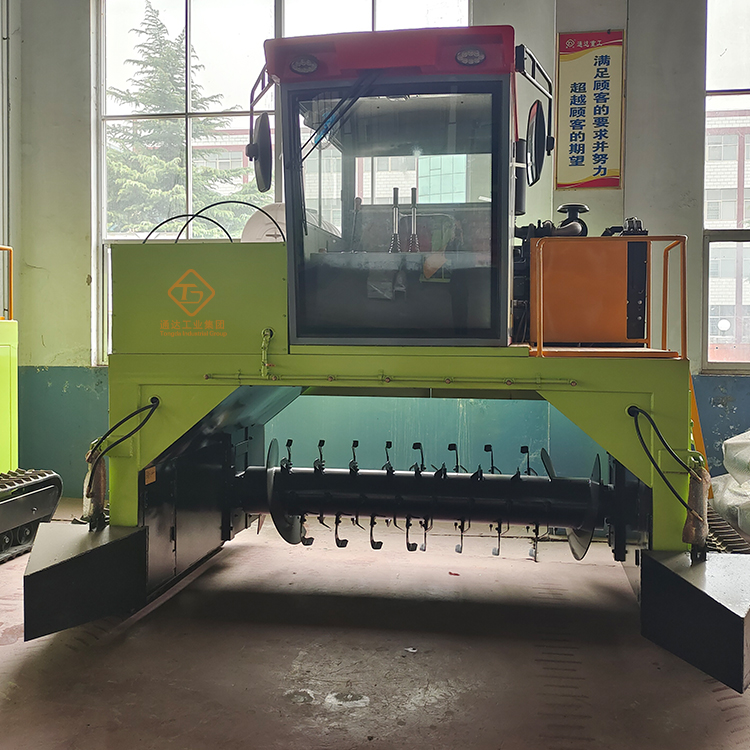 小型翻堆機(jī)多少錢 小型翻堆機(jī)多少錢